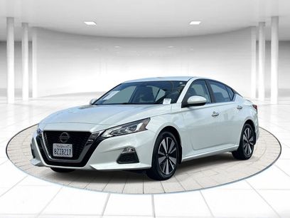 Certified 2021 Nissan Altima 2.5 SV