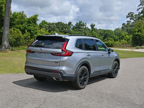 Used 2023 Honda CR-V Sport Touring image 4