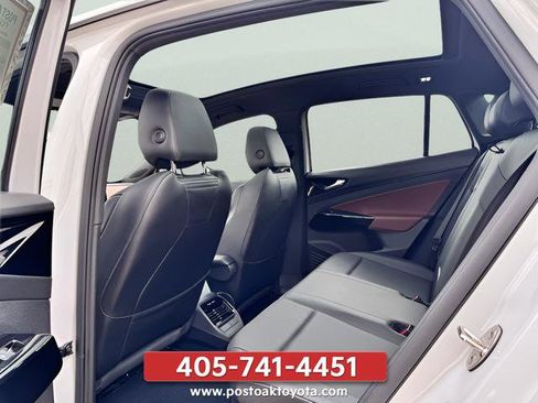 Used 2021 Volkswagen ID.4 Pro S w/ Gradient Package RWD image 24