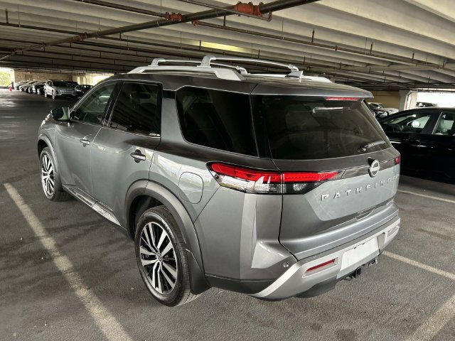 Used 2025 Nissan Pathfinder Platinum w/ Cargo Package FWD image 2