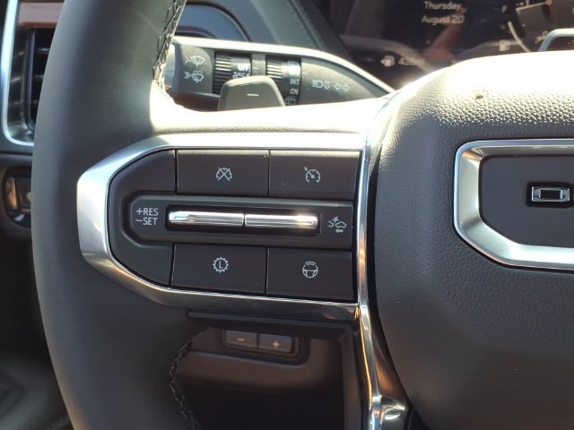 New 2026 GMC Yukon Denali w/ Advanced Technology Package AWD/4WD image 37