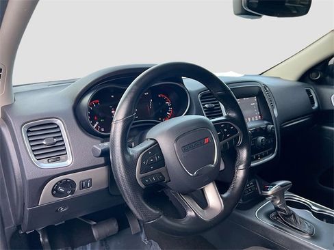 Used 2020 Dodge Durango SXT image 9