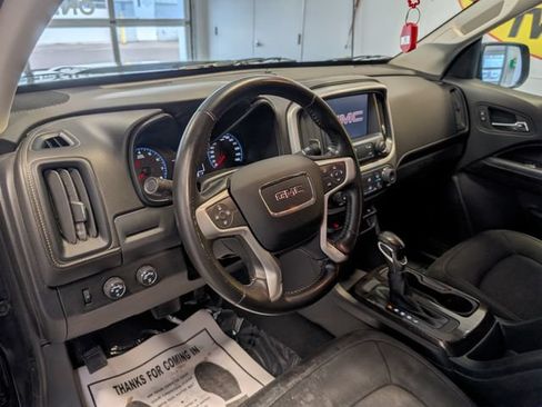 Used 2022 GMC Canyon Elevation AWD/4WD image 9