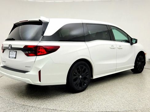 Used 2025 Honda Odyssey Sport-L image 5