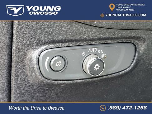 Used 2019 Chevrolet Equinox LS w/ LS Convenience Package FWD image 10