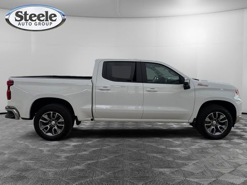 Used 2025 Chevrolet Silverado 1500 LT AWD/4WD image 6