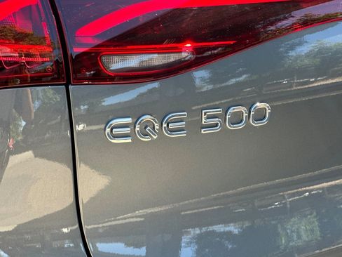 Certified 2023 Mercedes-Benz EQE 500 4MATIC SUV image 27