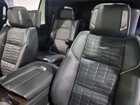 Used 2023 Cadillac Escalade Sport Platinum image 44