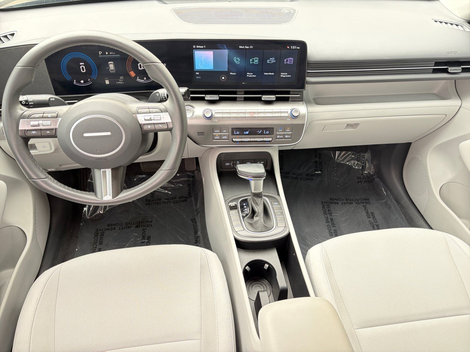 Used 2024 Hyundai Kona SEL AWD/4WD image 17