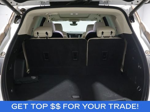 Used 2023 Buick Enclave Avenir w/ Avenir Technology Package AWD/4WD image 5