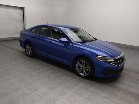 Used 2024 Volkswagen Jetta SE FWD image 11
