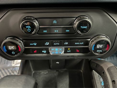 Used 2024 Ford Bronco Outer Banks image 10