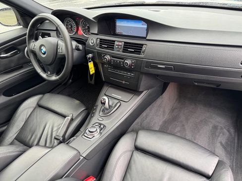 Used 2011 BMW M3 Sedan image 25