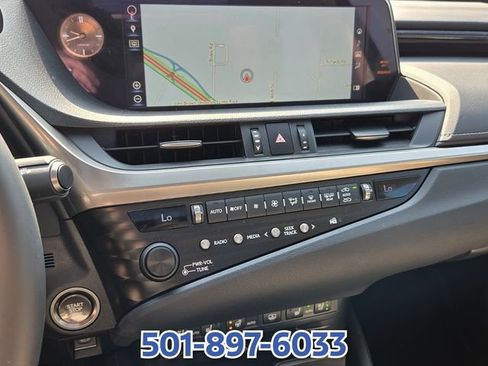 Used 2019 Lexus ES 350 w/ Accessory Package 2 FWD image 18