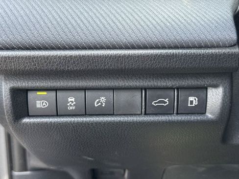 Used 2026 Toyota Camry SE FWD image 25