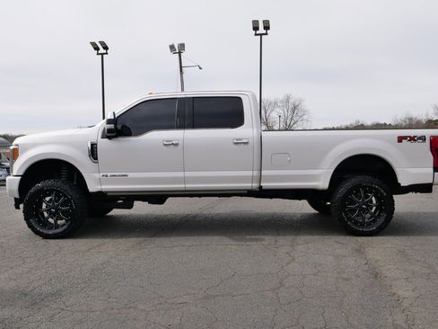 Used 2017 Ford F250 Platinum w/ Platinum Ultimate Package image 35
