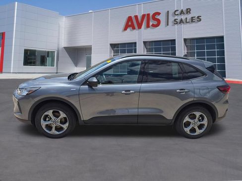 Used 2025 Ford Escape ST-Line AWD/4WD image 10