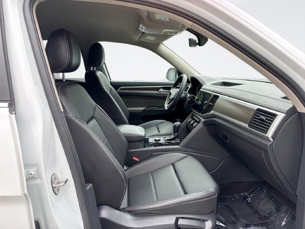 Used 2023 Volkswagen Atlas SE AWD/4WD image 22