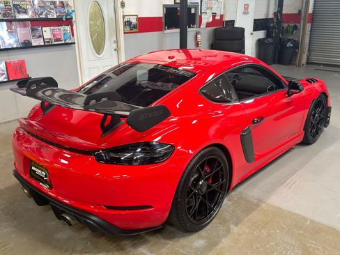 Used 2023 Porsche 718 Cayman GT4 RS RWD image 6