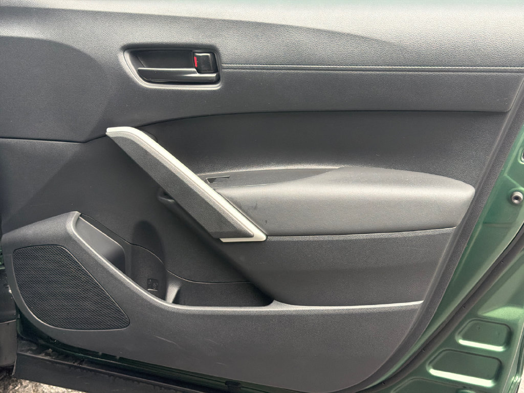 Used 2026 Toyota Corolla Cross LE w/ Moonroof Package FWD image 16