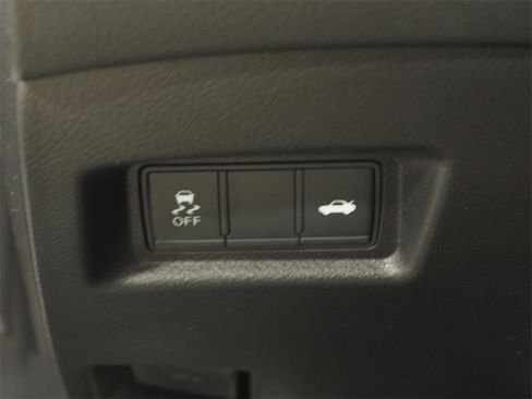 Used 2018 INFINITI Q50 Red Sport 400 w/ Carbon Fiber Package image 24