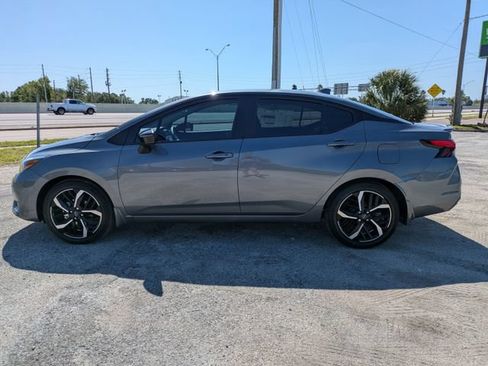 New 2025 Nissan Versa SR w/ Trunk Package FWD image 7