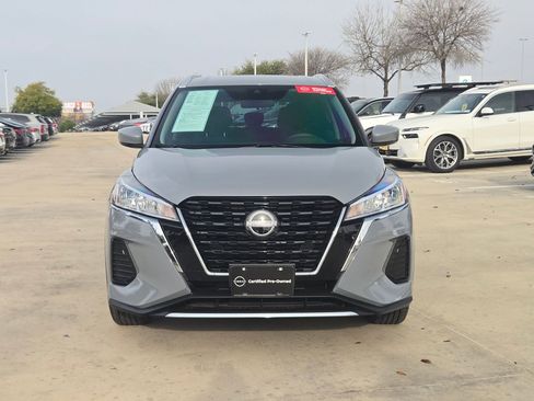 Certified 2023 Nissan Kicks SV image 2