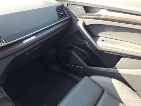 Used 2024 Audi Q5 2.0T Premium Plus AWD/4WD image 23
