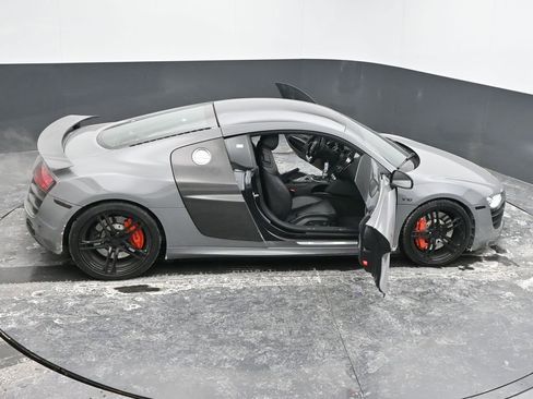 Used 2010 Audi R8 V10 image 89