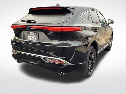 Used 2024 Toyota Venza Nightshade AWD/4WD image 7
