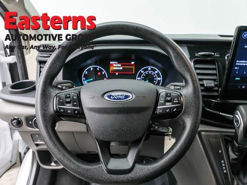 Used 2023 Ford Transit 350 XLT image 10