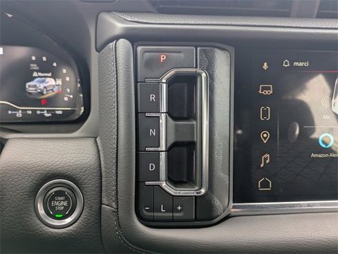 Used 2022 GMC Yukon Denali w/ Denali Ultimate Package image 25