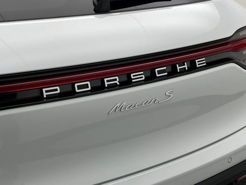 Used 2024 Porsche Macan S image 47