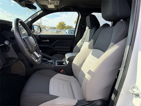 Used 2024 Toyota Tacoma TRD Sport image 25