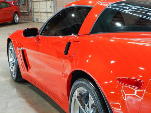 Used 2013 Chevrolet Corvette Grand Sport w/ 2LT Preferred Equipment Group RWD image 22