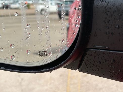 Used 2021 Nissan Titan PRO-4X w/ Pro-4x Convenience Package image 45