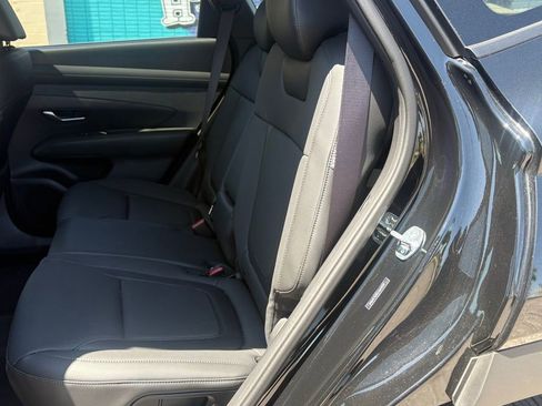 Used 2026 Hyundai Tucson SEL image 11