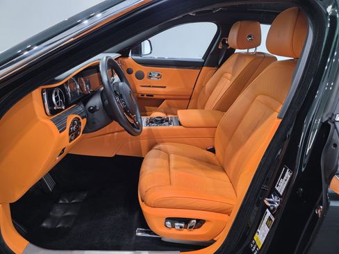 Used 2024 Rolls-Royce Ghost w/ Ghost Package image 6