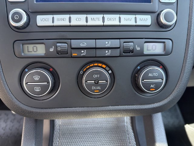 Used 2008 Volkswagen R32 AWD/4WD image 26