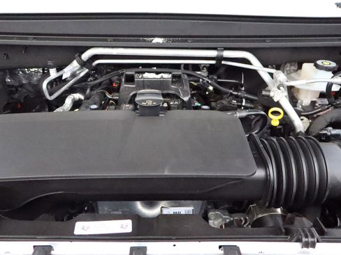 New 2026 GMC Canyon Denali image 18