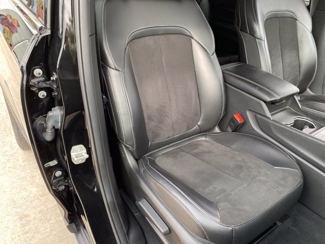 Used 2023 Jeep Grand Cherokee L Altitude AWD/4WD image 37