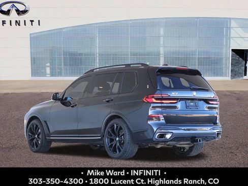Used 2023 BMW X7 xDrive40i w/ M Sport Package image 3