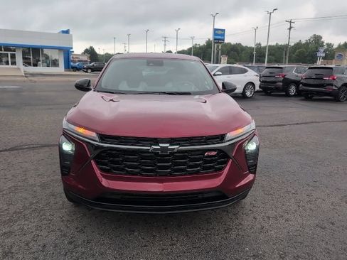Used 2024 Chevrolet Trax RS FWD image 10