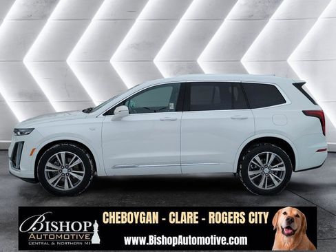 Used 2020 Cadillac XT6 Premium Luxury image 15