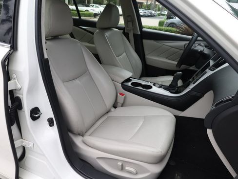 Certified 2023 INFINITI Q50 Luxe w/ Cargo Package AWD/4WD image 22