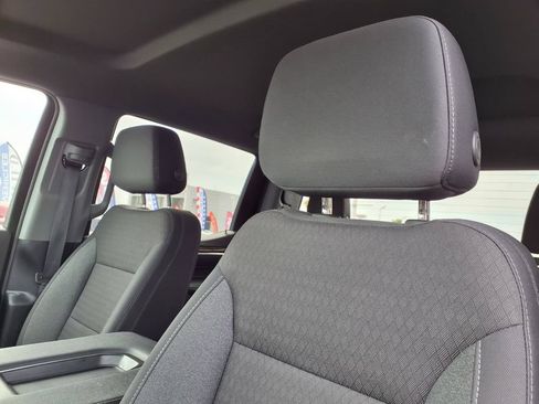 Used 2025 Chevrolet Silverado 1500 LT RWD image 17