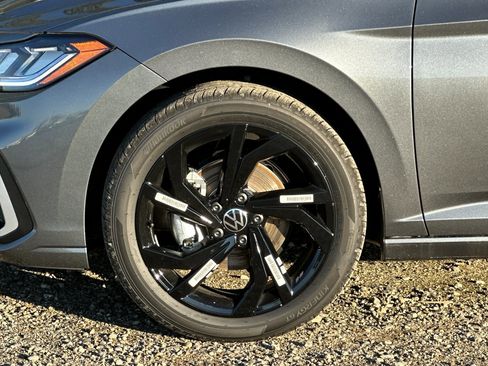 New 2026 Volkswagen Jetta SE image 24