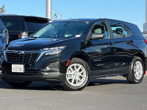 Used 2024 Chevrolet Equinox LS image 9