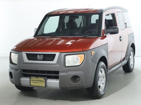 Used 2005 Honda Element EX image 2