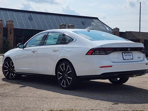 New 2025 Honda Accord Touring image 24